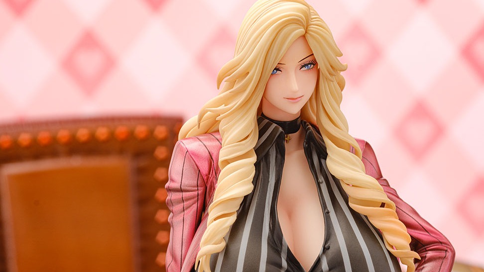 ギャル姉社長とハーレムオフィス 錦織 愛(赤スーツVer.)